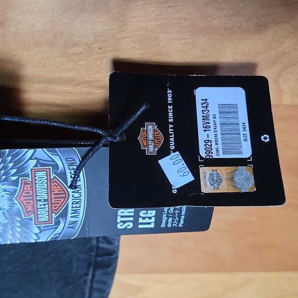 Men's Jeans - Picture 4 of 7